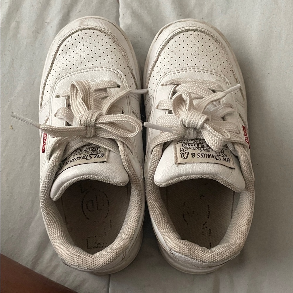 Levi's Kids Cream Sneakers